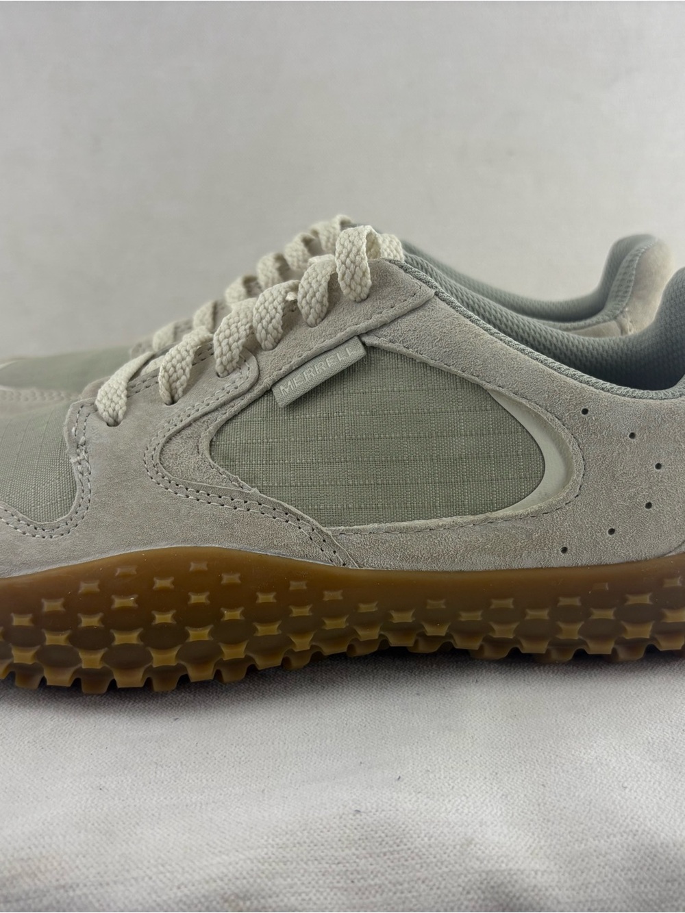 Merrell women’s wrapt hiking sneakers size 8M NWOB